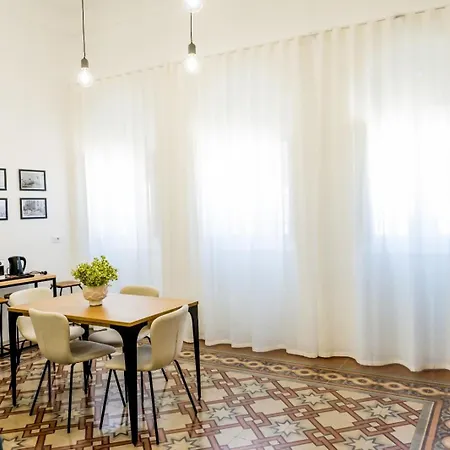 Apartment Seraphine's House